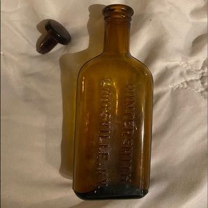 1890sRARE ANTIQUE WINTERSMITH LOUISVILLE,KY AMBER EMBOSSED MEDICINE BOTTLE5 1/2”